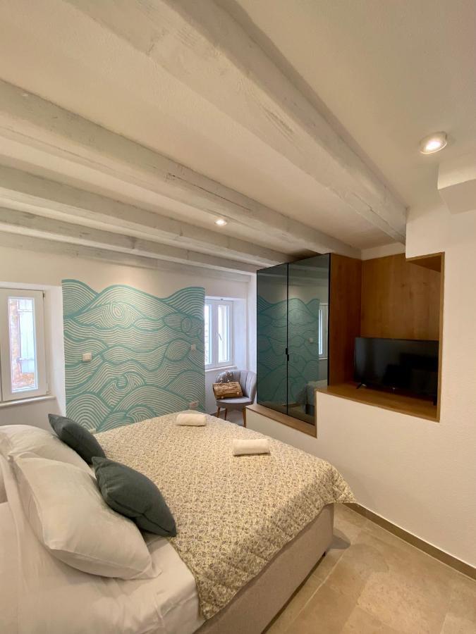 House Malena - Rooms Vis Exterior photo