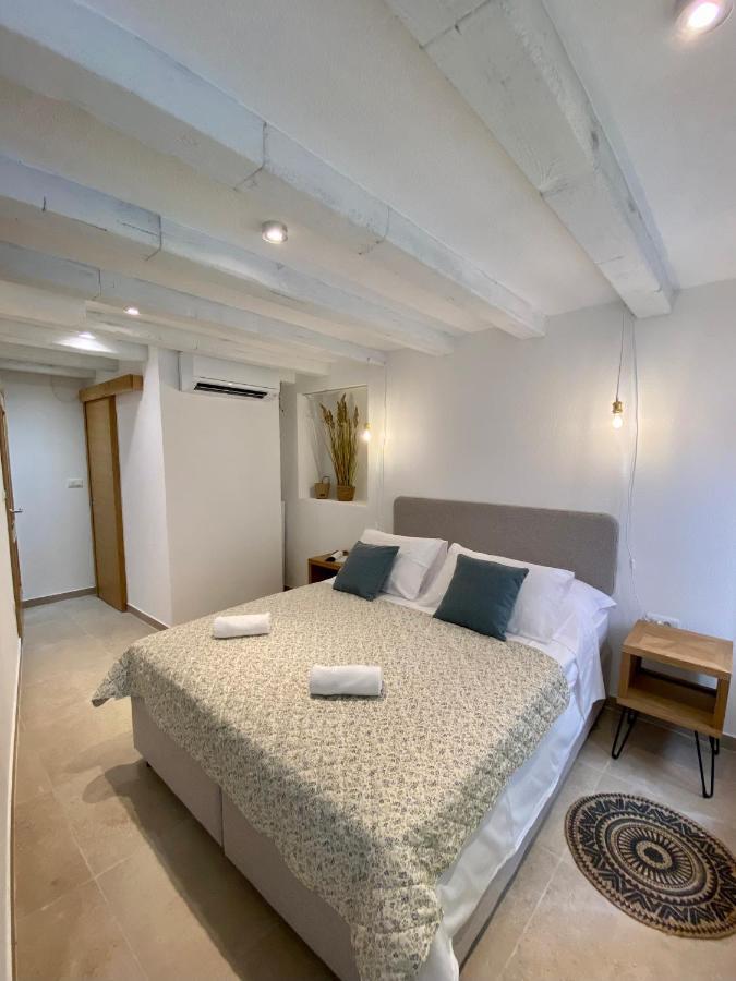 House Malena - Rooms Vis Exterior photo